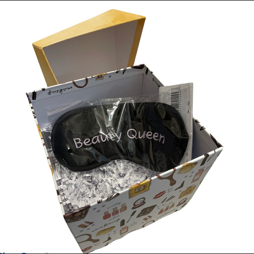 Mystery Box - Picture 9 of 10